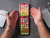 Vikbar iPhone-designmodell hands-on (redigerad).