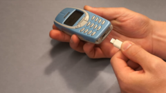 3310 med en USB-C-port. (Bildkälla: Salveo via YouTube)