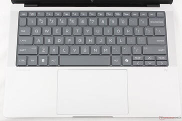 Keycaps har fått en ny design med större teckenstorlek och centrerat tryck