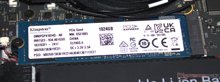 En PCIe 4 SSD fungerar som systemenhet.