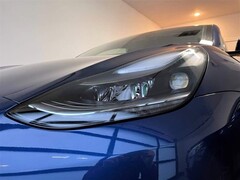 Tesla-bilar i USA får äntligen Matrix Headlights-funktionen (Bildkälla: jojje167 on X)