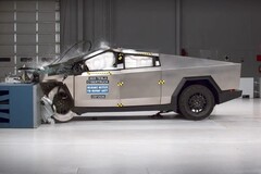 Tesla Cybertruck IIHS krocktest (Bildkälla: IIHS)