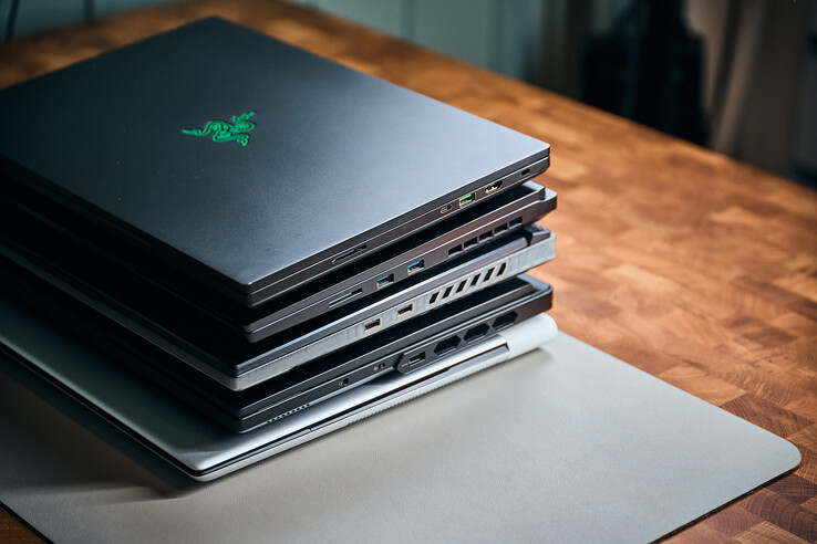 Razer Blade 16 (kortläsare, USB-C, USB-A, HDMI 2.1), XMG Neo 16 (kortläsare, 2 x USB-A), ROG Scar 16 (2 x USB-A), Legion Pro 7 (ljuduttag, kameraavstängning, USB-A)