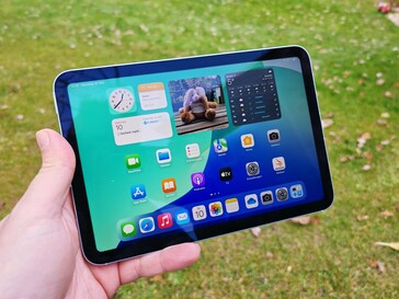 Apple iPad mini 7 utomhus