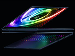 Den senaste Razer Blade 16 har ett omdesignat tangentbord samt ny intern hårdvara. (Bildkälla: Razer)