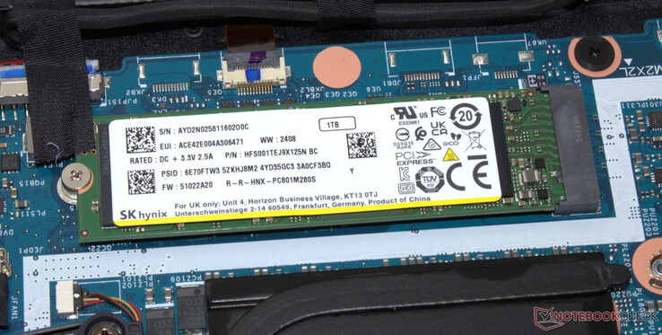 En PCIe 4 SSD fungerar som systemenhet.