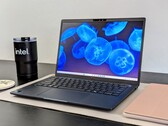 Debut för Core Ultra 5 135U-prestanda: Dell Latitude 13 7350 recension av bärbar dator