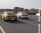 Xiaomi SU7 Ultra bäst Tesla Model S Plaid i ett drag race (Bildkälla: skärmdump från Tesla Geek på YouTube)