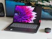 Lenovo Yoga Pro 7 14 G9 recension - Den kraftfulla bärbara multimediabärbara datorn med AMD Zen 5 och 120-Hz OLED