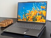 Lenovo Yoga Pro 9 16IMH9 recension av bärbar dator: 75 W GeForce RTX 4050 överpresterar