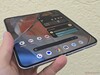 Google Pixel 9 Pro Fold smartphone Notebookcheck recension (bildkälla: Marcus Herbrich)