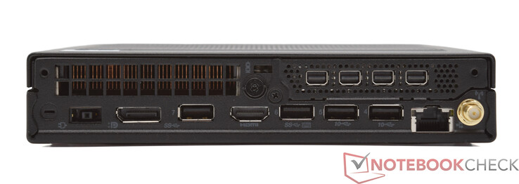 Bakre panel: Strömkontakt, DisplayPort 1.4, 2x 3.2 Gen-1 (5 GBit/s), HDMI 2.1 TMDS, 2x 3.2 Gen-2 (10 GBit/s), 10/100/1000 MBit (Intel I219-LM), 4x Mini DisplayPort 1.4a (Nvidia T1000), WLAN-antenn