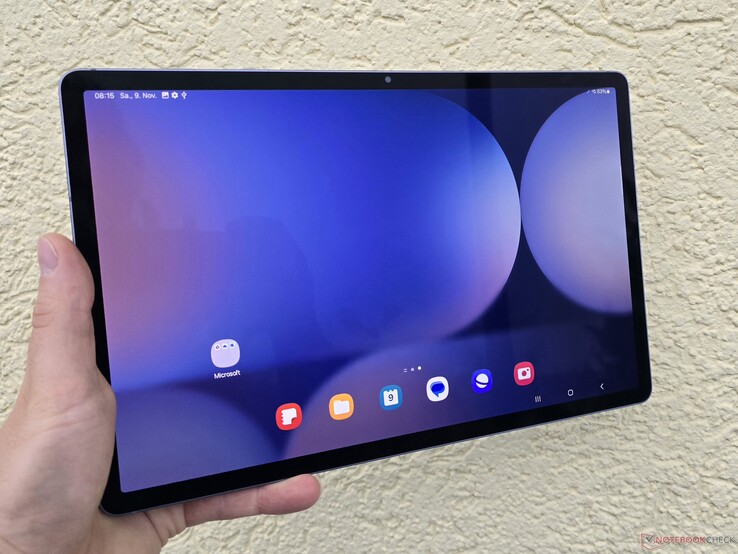 Samsung Galaxy Tab S10 Plus Notebookckeck recension (bildkälla: Marcus Herbrich)