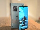 HMD Pulse Pro smartphone recension - Prisvärd, reparerbar och mycket unik?